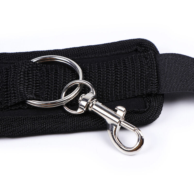 OHMAMA FETISH - RESTRICCIONES DE MUÑECA CON VENTOSA