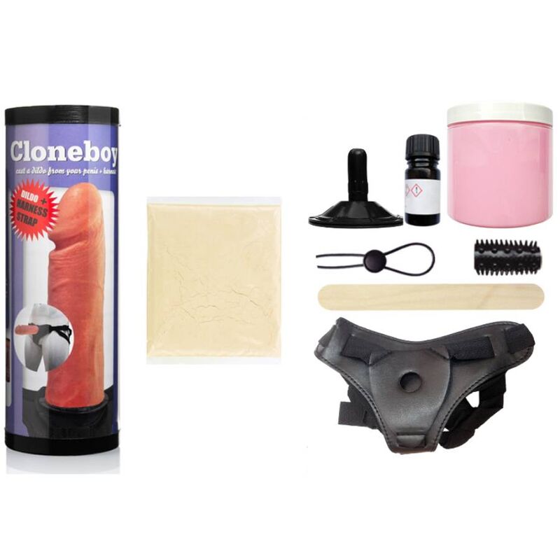 CLONEBOY - DILDO Y ARNÉS CON CORREA